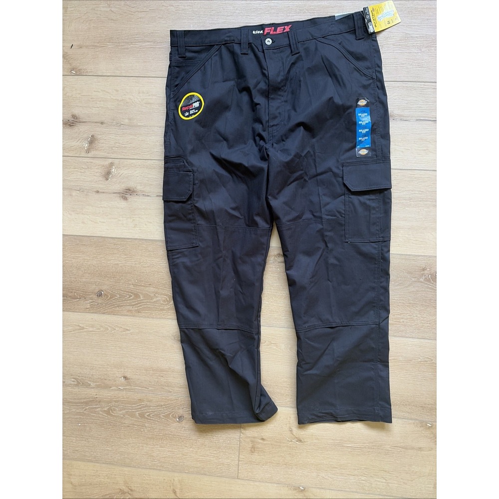Dickies Dura Tech Ranger Pant 42/30 Black Relaxed Fit Flex Repels Oil & Water